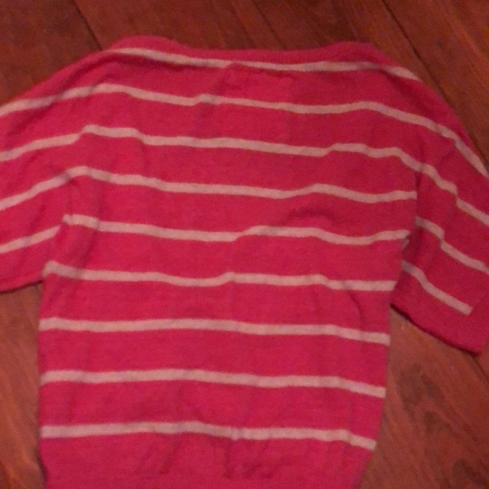 XS hollister sweater - Picture 3 of 3
